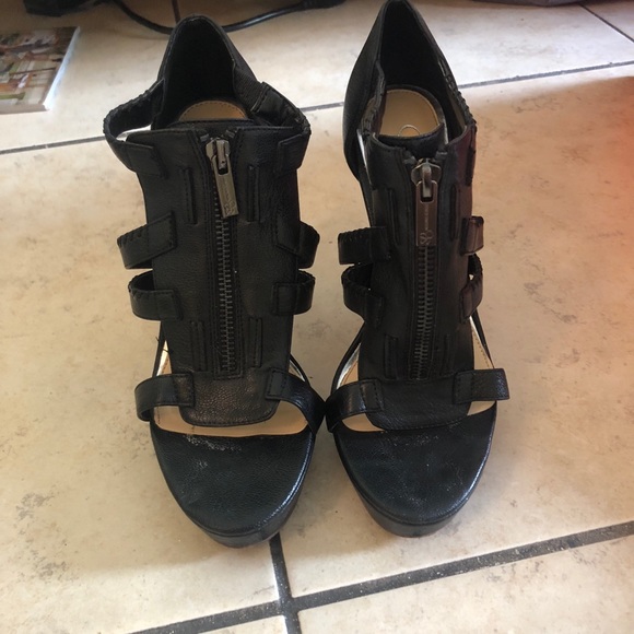 Jessica Simpson heels - Picture 5 of 5